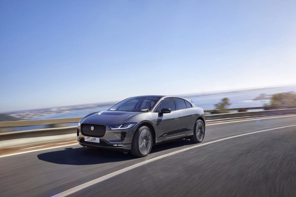 Электрокар Jaguar I-Pace признали «Автомобилем года в Европе»