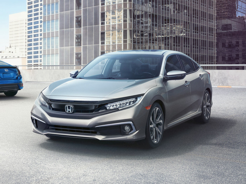 Обновленный Honda Civic 2019 модельного года получил версию Civic Sport