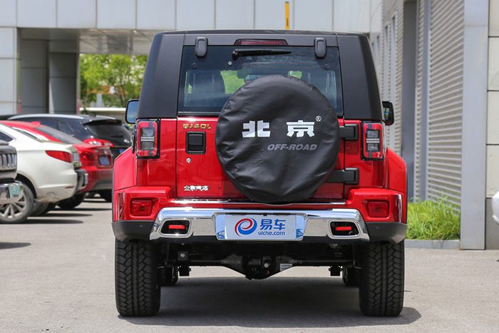 BAIC выпустил внедорожник Beijing BJ40 Plus с экстерьером Jeep Wrangler