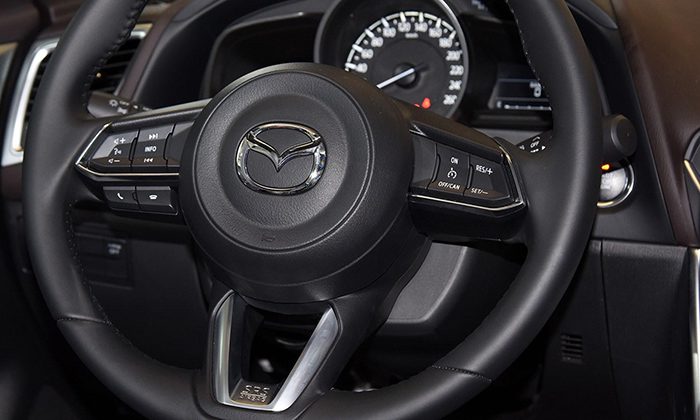 Mazda показала обновленную модель Mazda CX-4