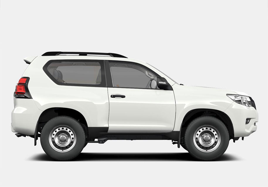 Новую «бюджетную» комплектацию получил Toyota Land Cruiser Prado