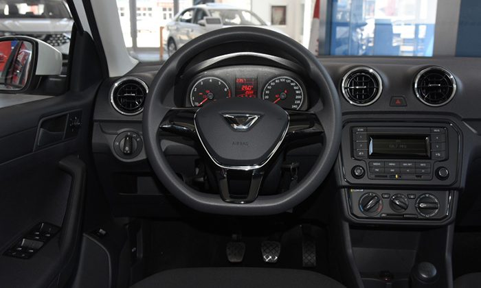 Volkswagen объявил о старте продаж самого бюджетного седана Jetta