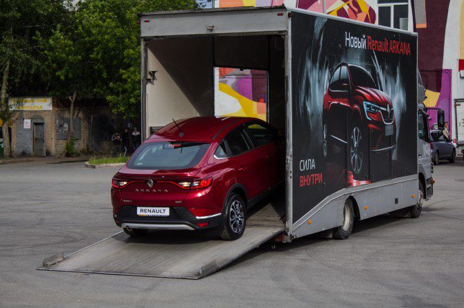Renault доставит автомобиль Arkanа на дом