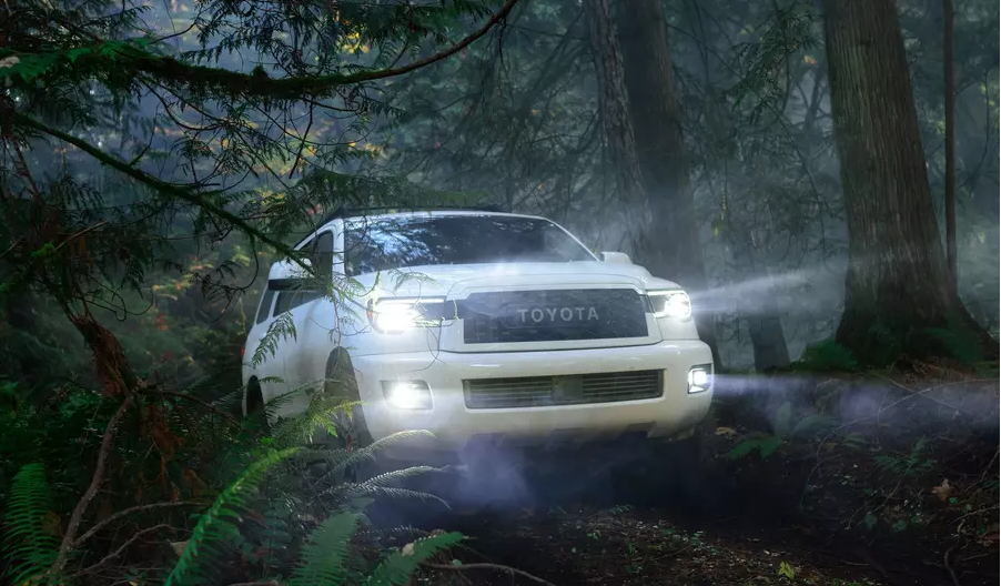 Toyota показала мощный внедорожник Sequoia TRD Pro