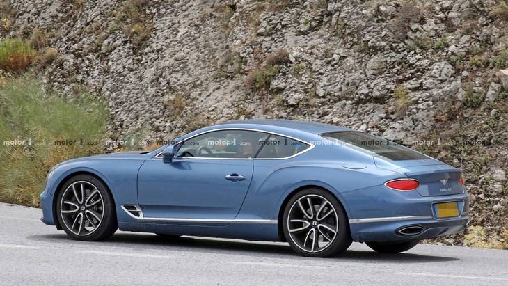 Компания Bentley вывела на тесты гибридное купе Continental