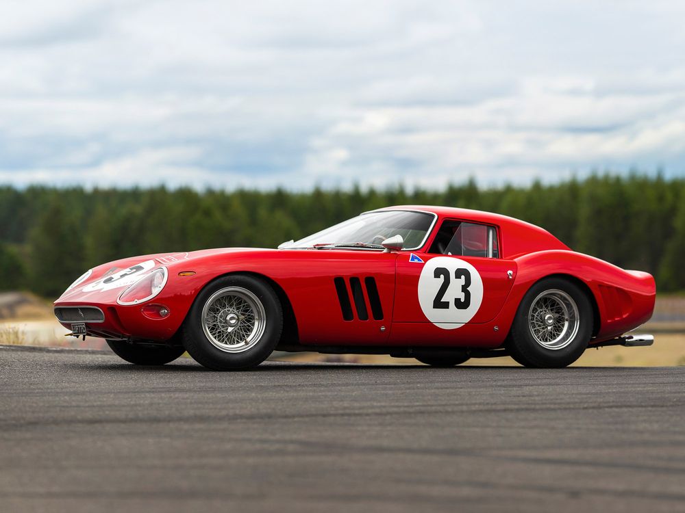 Раритетный Ferrari 250 GTO был продан на аукционе за рекордные $48,4 млн
