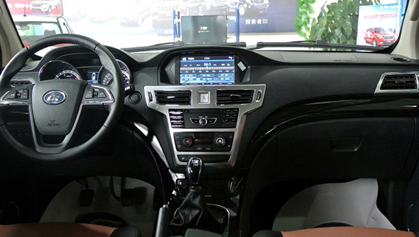 Foday выпустила "бюджетную" версию для копии Toyota Land Cruiser Prado