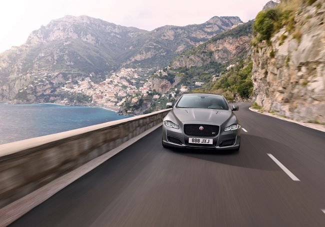 Jaguar подтвердил разработку нового поколения седана XJ