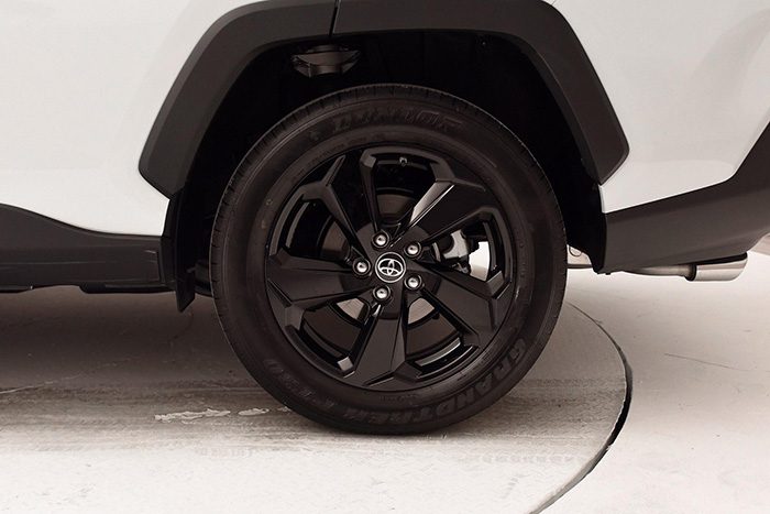 Новый кроссовер Toyota RAV4 превратили в Toyota Wildlander