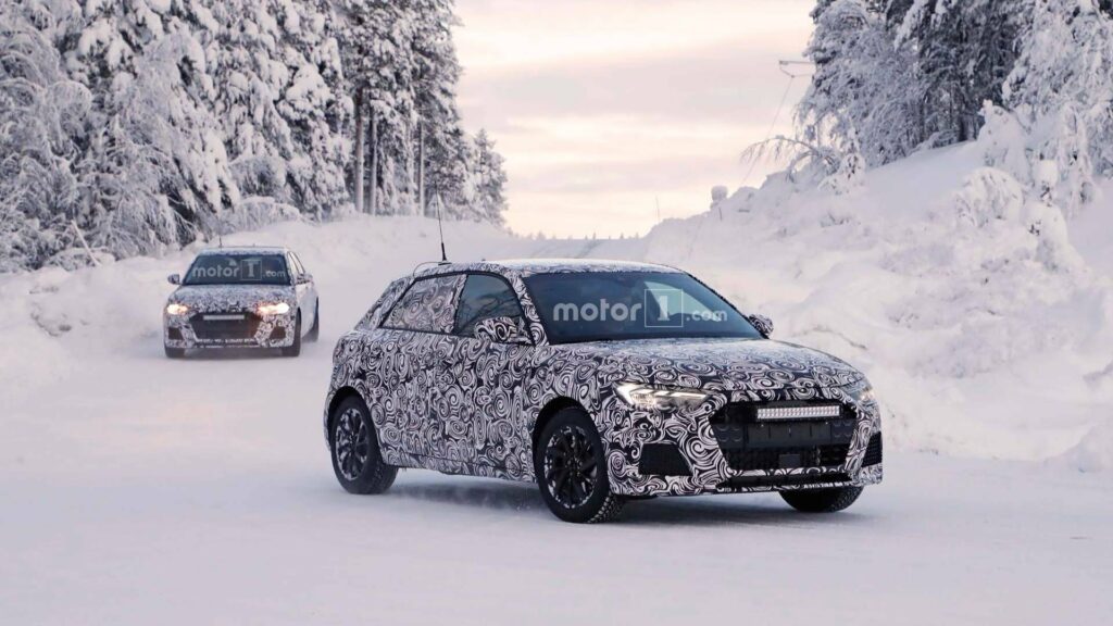 Новое поколение хэтчбека Audi A1 2019 проходит тесты в зимних условиях‍
