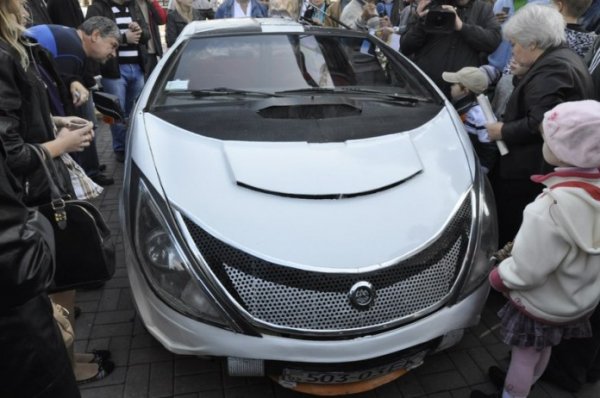 В Украине продают уникальный спорткар на базе ВАЗ-2101 за 3 тыс. долларов