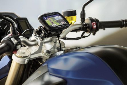 BMW выпустила навигационную систему Navigator Street для мотоциклов
