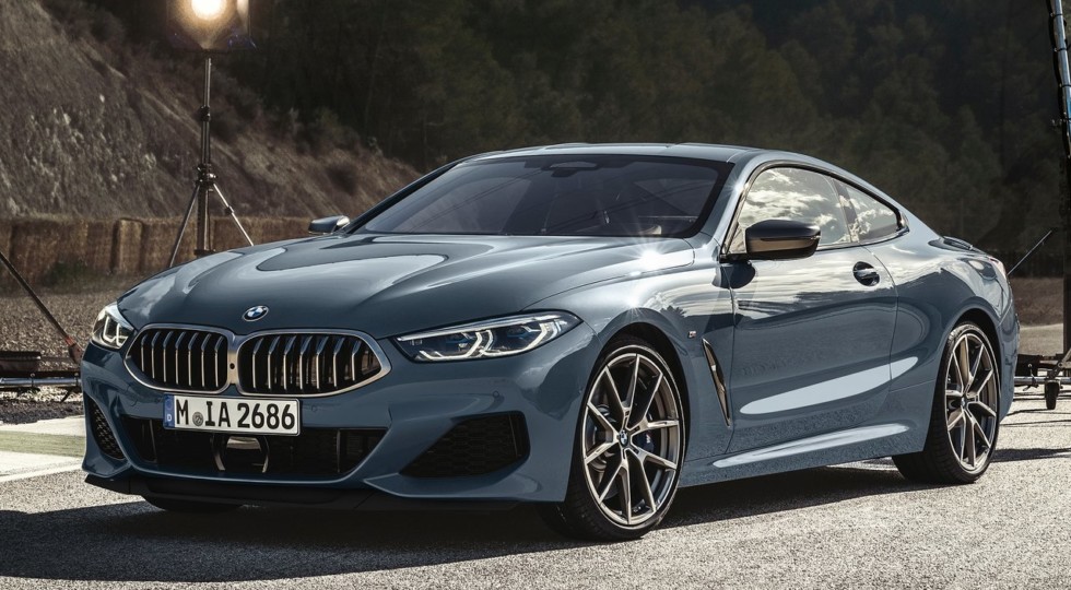BMW официально представила серийное купе BMW 8 Series