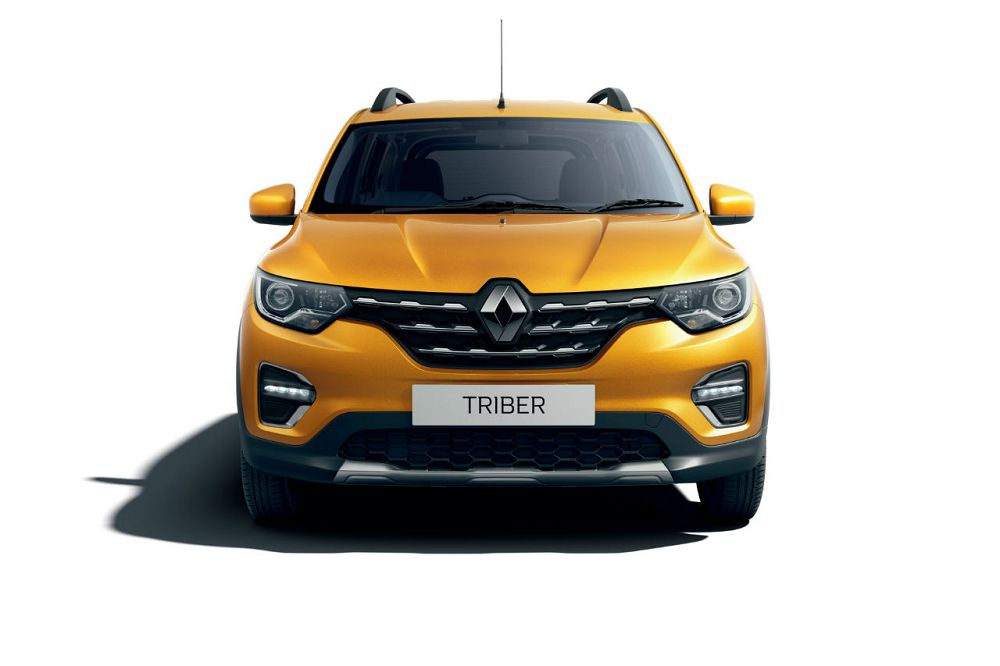 Недорогой кроссовер Renault Triber вышел на новые рынки