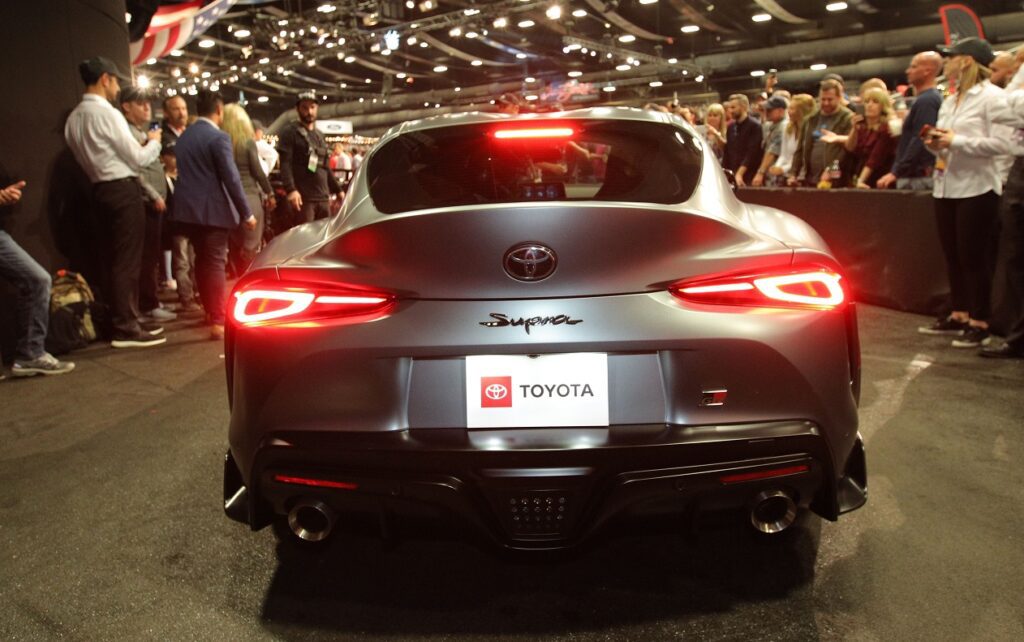 Первый экземпляр новой Toyota Supra продали за 2,1 млн долларов
