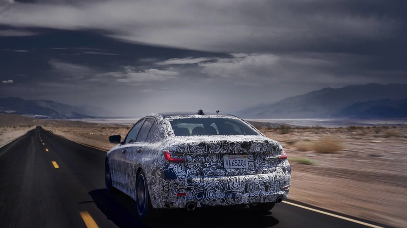 Новый BMW 3-Series показали на фото с испытаний в Долине Смерти