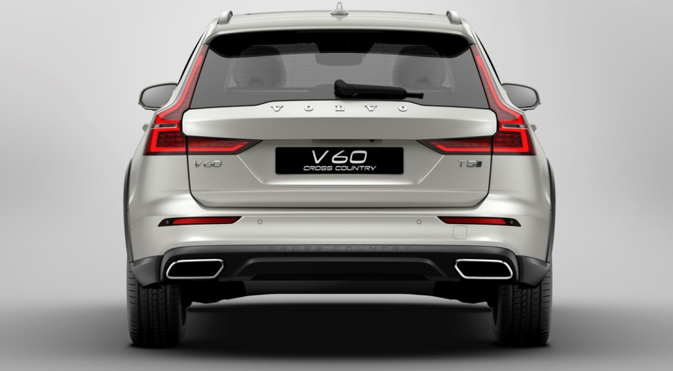 Volvo представила кросс-универсал Volvo V60 Cross Country