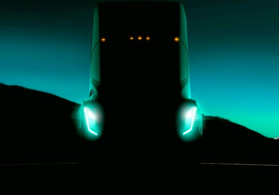 Опубликована первая фотография грузовика Tesla с тестов