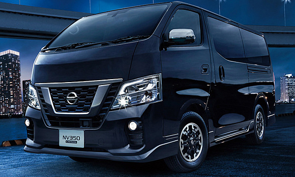 Nissan представил роскошный микроавтобус Nissan NV350 Caravan