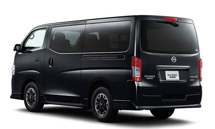 Nissan представил роскошный микроавтобус Nissan NV350 Caravan