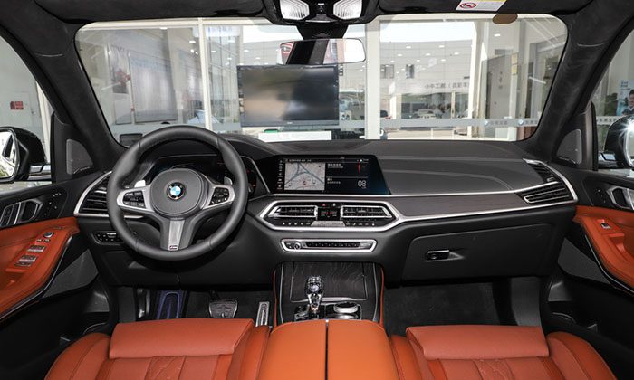 Компания BMW продемонстрировала пикап на базе BMW X7