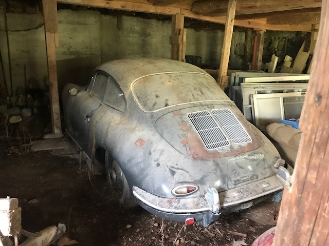 Забытый на 40 лет в гараже ретрокар Porsche 356B выставлен на продажу