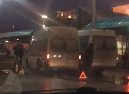 ДТП двух маршруток на Московском шоссе в Рязани парализовало движение