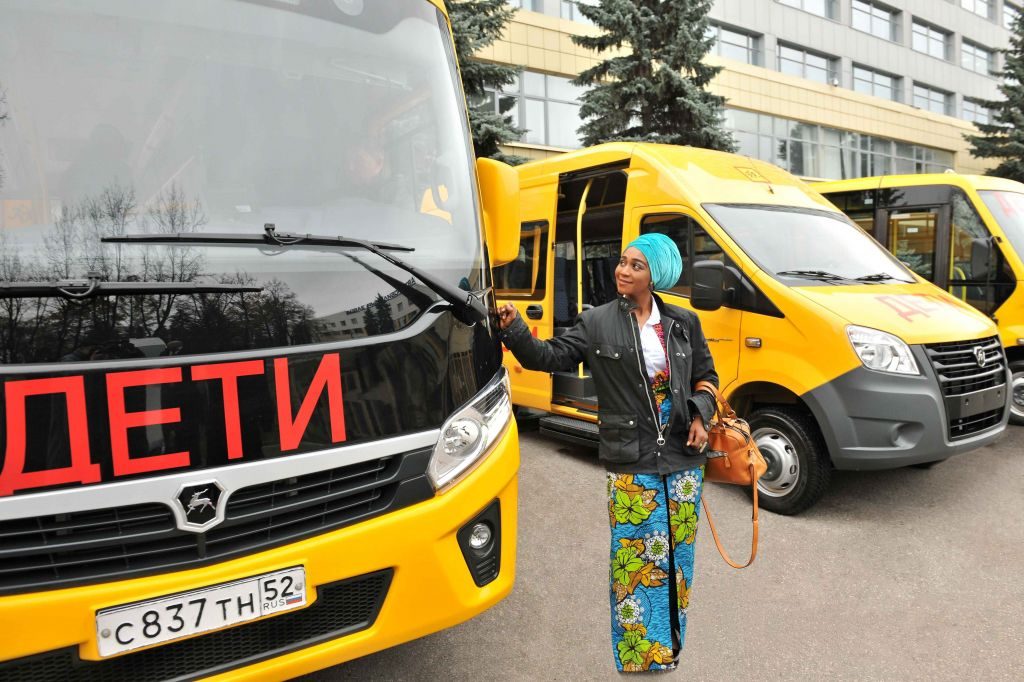 Школьные автобусы на базе «ГАЗель Next» отправятся в Республику Гана