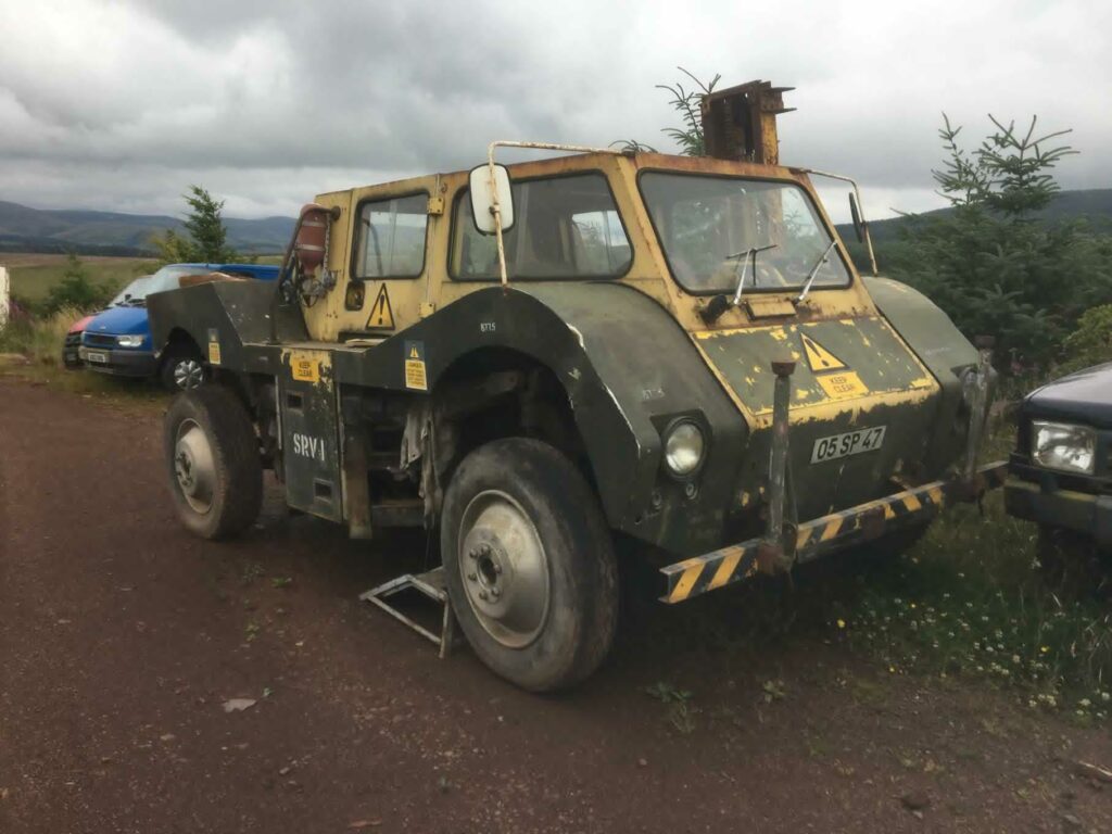 На шотландской ферме случайно нашли очень редкие модели Land Rover
