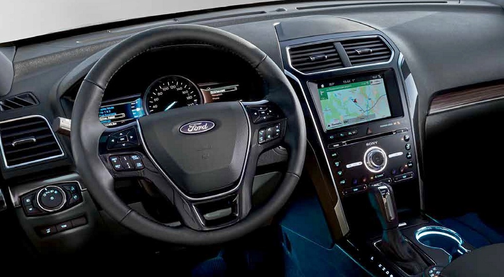 Ford назвала российские цены на обновленный Ford Explorer