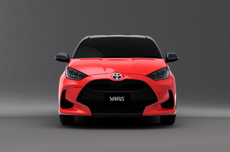 Toyota сменила поколение хэтчбеку Toyota Yaris