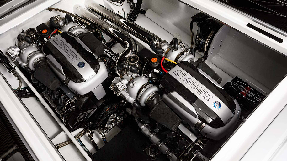 3100-сильный катер в духе Project One ‍представил Mercedes-AMG