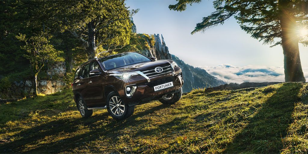 Toyota Fortuner и Land Cruiser Prado в России пользуются ажиотажным спросом