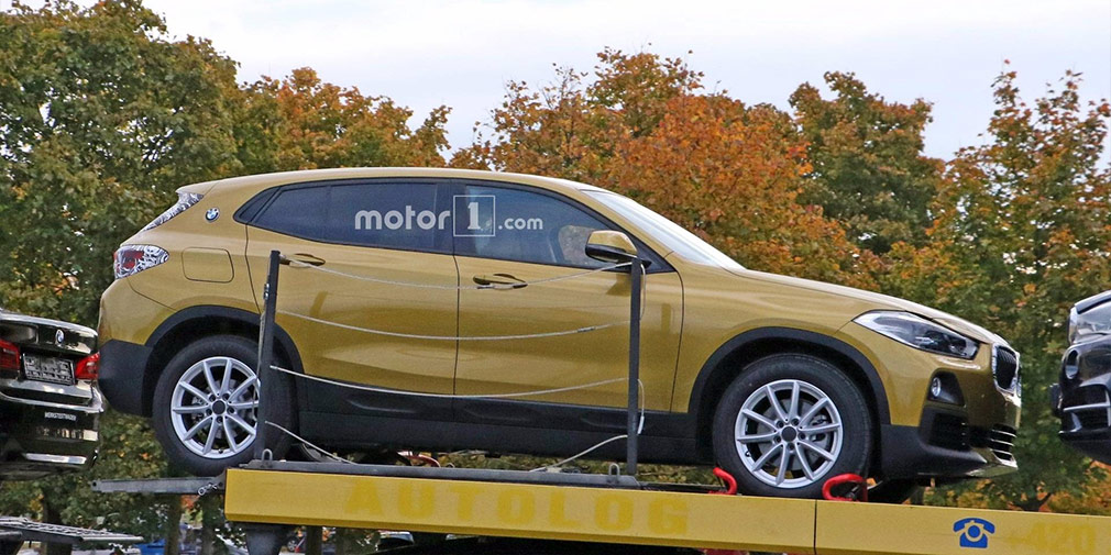 Новый кроссовер BMW X2 без камуфляжа заметили на автовозе