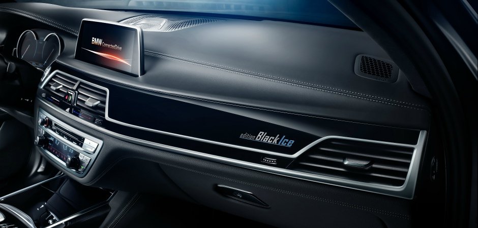 Седан BMW 7-series в РФ получил спецверсию 7-series Edition Black Ice