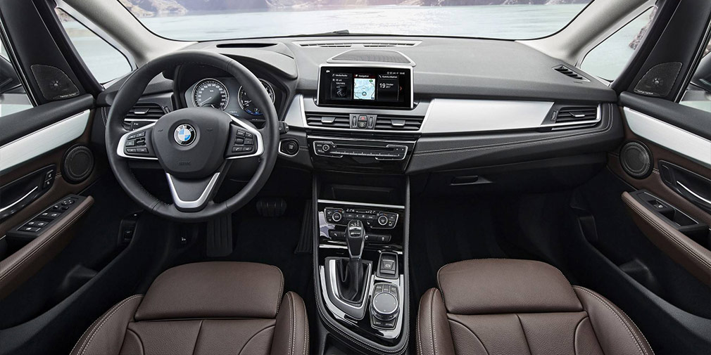 BMW обновила компактвэны BMW 2 Series Active Tourer и Grand Tourer