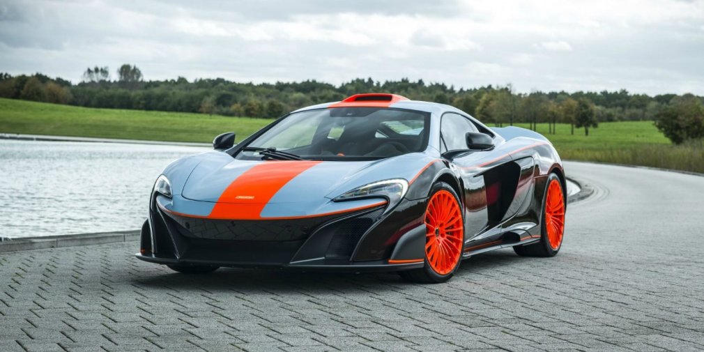 McLaren посвятила спорткар 675LT гоночному McLaren F1 GTR
