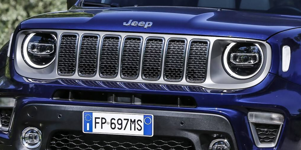 Jeep официально представила обновленный внедорожник Renegade