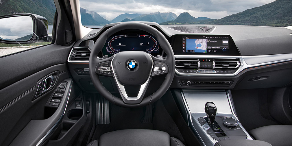 Компания BMW представила седан BMW 3-Series нового поколения‍