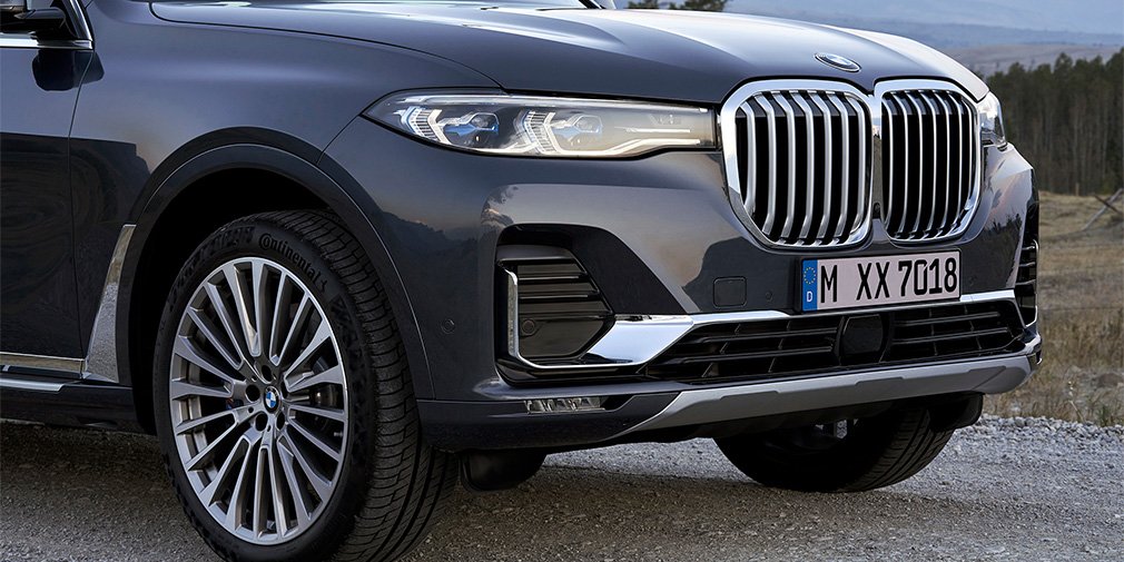 BMW представила новый флагманский кроссовер X7‍ и назвала цены для РФ