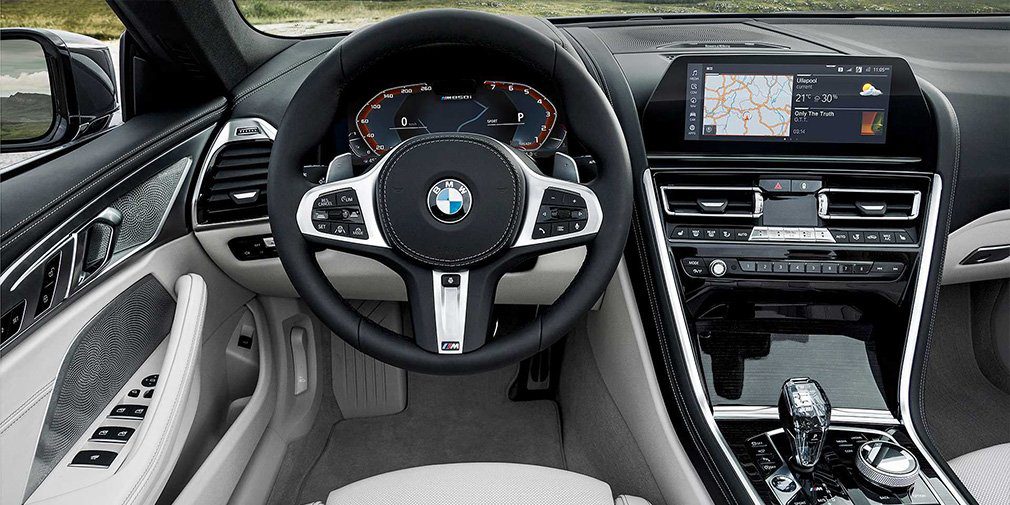 BMW назвала российские цены на новый кабриолет BMW 8-й серии‍