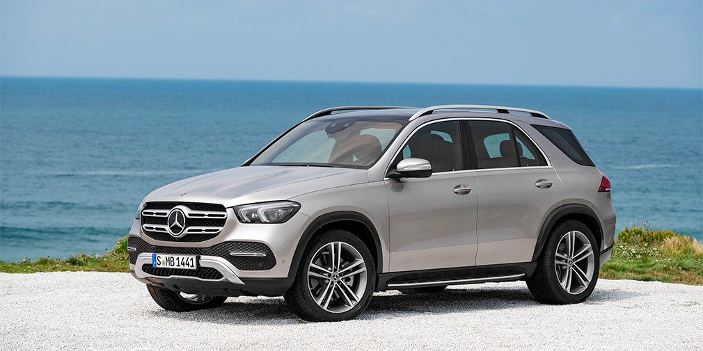 Названы цены на топовый внедорожник Mercedes-Benz GLE в РФ