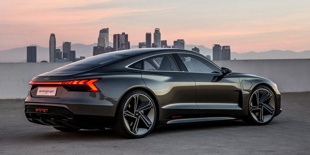 Audi показала концепт нового электромобиля Audi e-tron GT