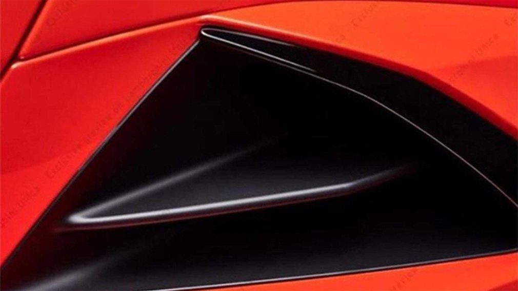 Lamborghini показала обновленный Huracan на первых изображениях