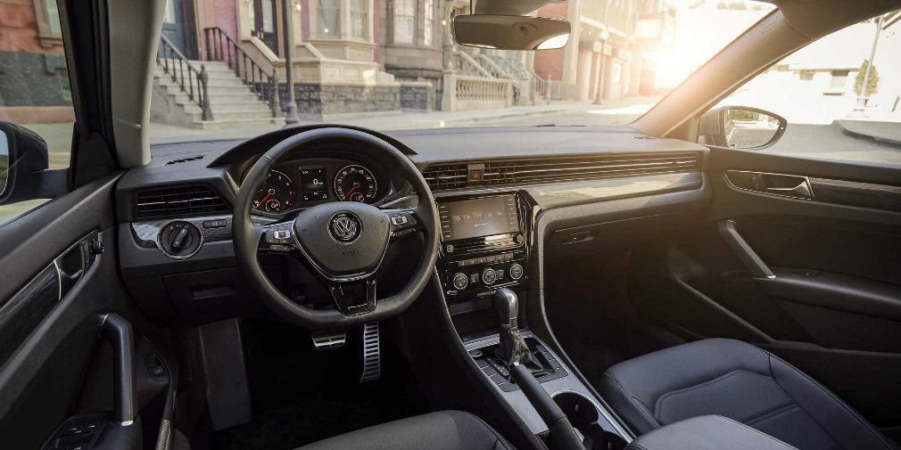 Volkswagen официально представил новый седан Passat