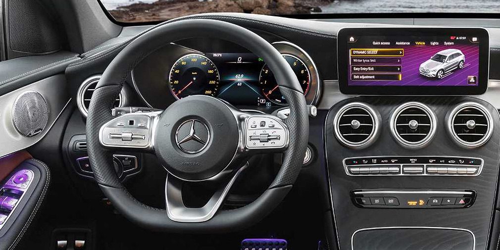 Mercedes-Benz презентовал обновленный кроссовер GLC