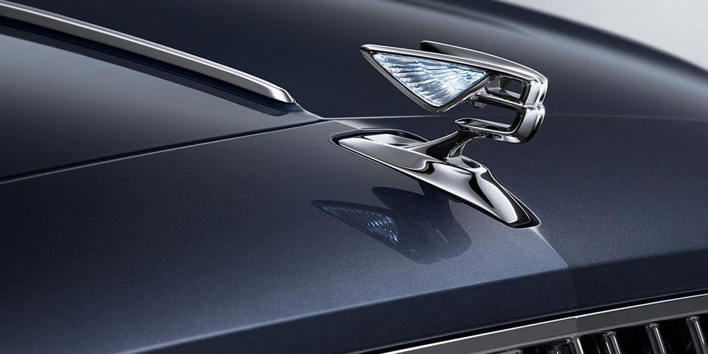 Интерьер нового Bentley Flying Spur сделают из 3D-кожи