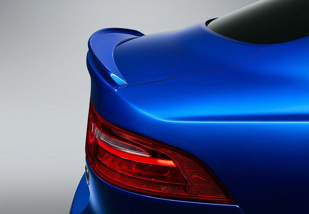 Jaguar выпустил мощный седан XE SV Project 8 Touring