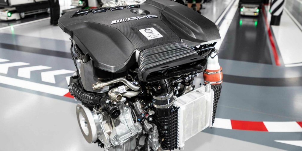 Mercedes-AMG представил самую мощную в мире «турбочетверку»
