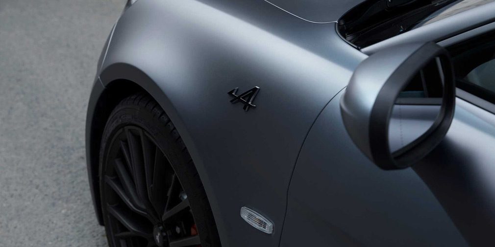 Представили новое мощное купе Alpine A110S